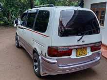 https://riyasewana.com/uploads/nissan-serena-41405014383.jpg