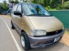 Nissan Serena 1997 Van