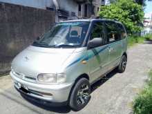 Nissan Serena 1995 Van