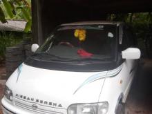 Nissan Serena 2000 Van