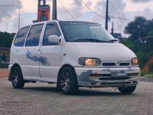 Nissan Serena 1997 Van