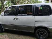 Nissan Serena 1995 Van