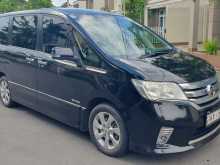 Nissan Serena Highway Star SHybrid 2013 Van