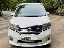 Nissan Serena Highway Star 2013 Van