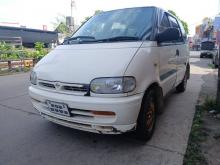 Nissan Serena VX 1998 Van