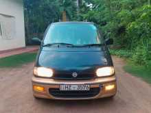 Nissan Serena 2004 Van