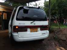 Nissan Serena 1995 Van