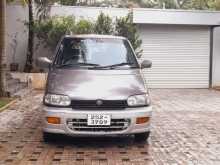 Nissan Serena 1997 Van