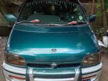 Nissan Serena 1999 Van