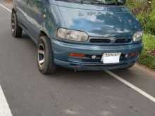 Nissan Serena 1996 Van