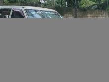 Nissan Serena 1993 Van