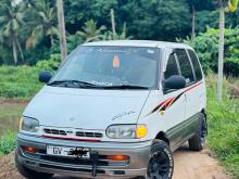 Nissan Serena 1998 Van