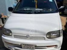 Nissan Serena 1994 Van