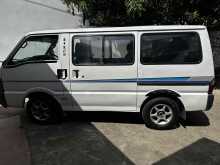 https://riyasewana.com/uploads/nissan-ss28vn-vanette-1310254322182.jpg