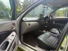 Nissan Sunny 2000 Car