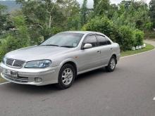 Nissan Sunny 2000 Car