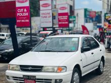 Nissan Sunny 2000 Car