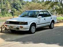 Nissan Sunny Bluebird RU11 1989 Car