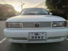 Nissan Sunny FB13 1993 Car