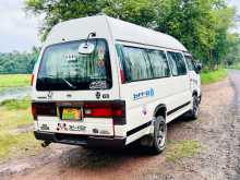 Nissan Caravan Super Loog 1993 Van