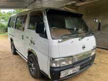 Nissan TD27 1998 Van