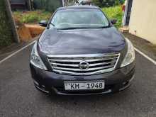 Nissan Teana 2010 Car