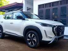 Nissan Magnite Tekna Plus 2025 SUV
