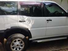 Nissan Terrano 2005 SUV