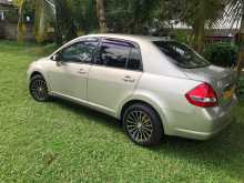 Nissan Tiida 2008 Car