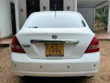 Nissan Tiida 2010 Car