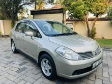 Nissan Tiida LATIO 2008 Car