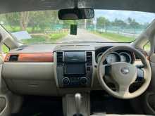 https://riyasewana.com/uploads/nissan-tiida-16105837604.jpg