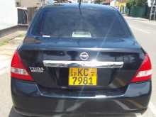 Nissan Tiida 2004 Car