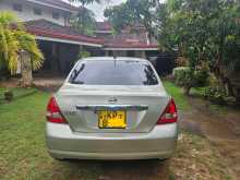 Nissan Tiida 2007 Car