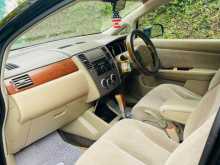https://riyasewana.com/uploads/nissan-tiida-2007-2519244612913.jpg