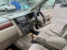 https://riyasewana.com/uploads/nissan-tiida-2007-2612191812503.jpg