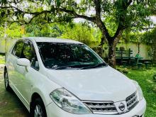 Nissan Tiida 2008 Car