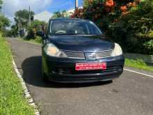 Nissan Tiida 2011 Car