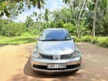 Nissan Tiida 2007 Car