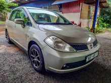 Nissan TIIDA 2007 Car