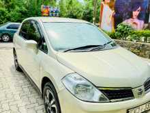 Nissan Tiida 2008 Car