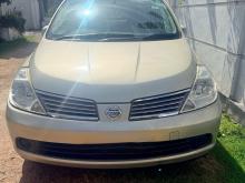 Nissan Tiida 2005 Car