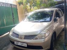 Nissan Tiida 2007 Car