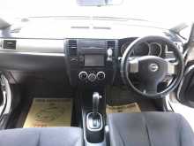 https://riyasewana.com/uploads/nissan-tiida-latio-2004-2814273412853.jpg