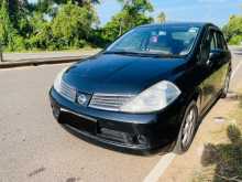 Nissan Tiida Latio 2004 Car