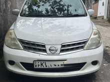 Nissan Tiida Latio 2012 Car