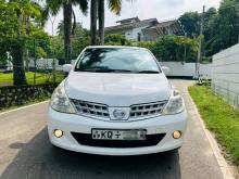 Nissan Tiida Latio 2010 Car