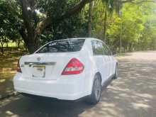 https://riyasewana.com/uploads/nissan-tiida-latio-3124757395.jpg