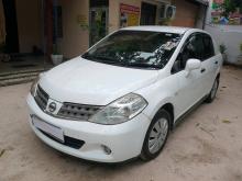 Nissan Tiida 2010 Car