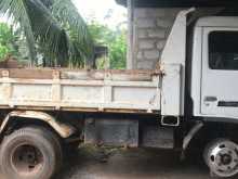 https://riyasewana.com/uploads/nissan-tiper-251645404183.jpg